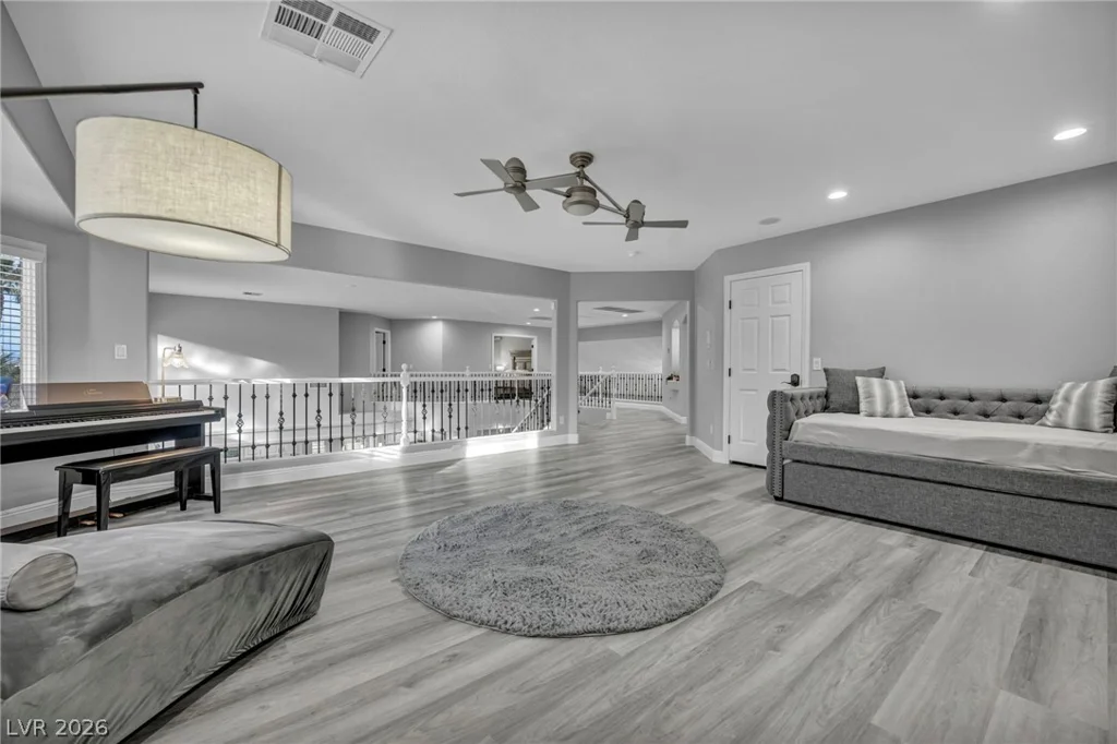11205 Pentland Downs, Las Vegas, NV 89141
