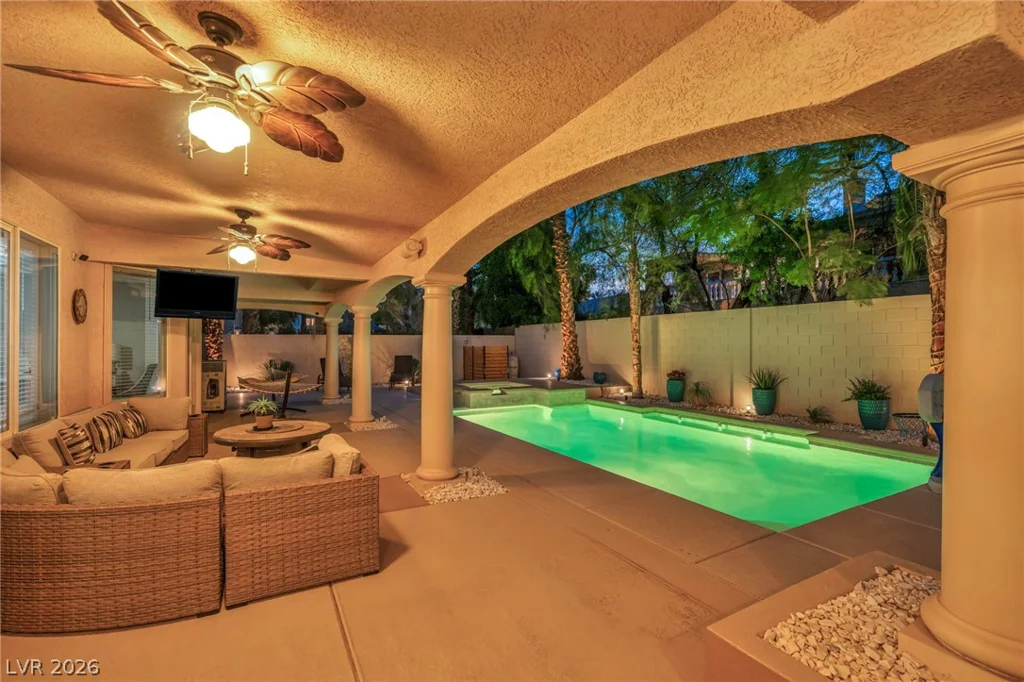 11205 Pentland Downs, Las Vegas, NV 89141