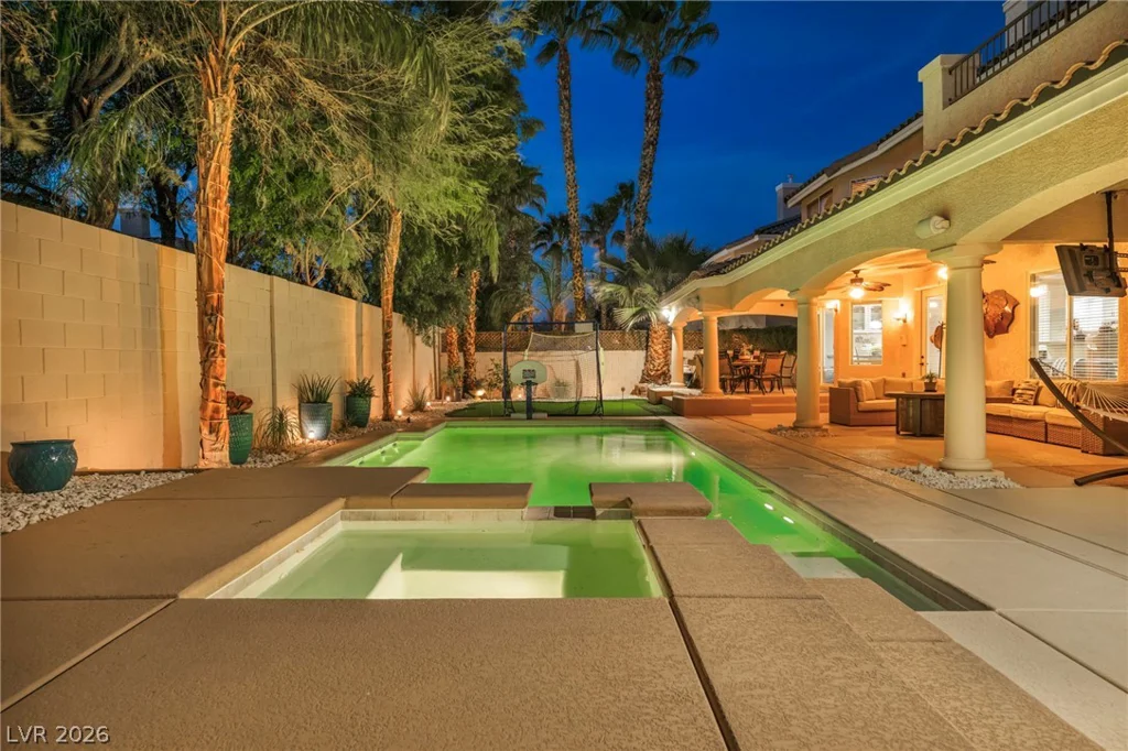 11205 Pentland Downs, Las Vegas, NV 89141
