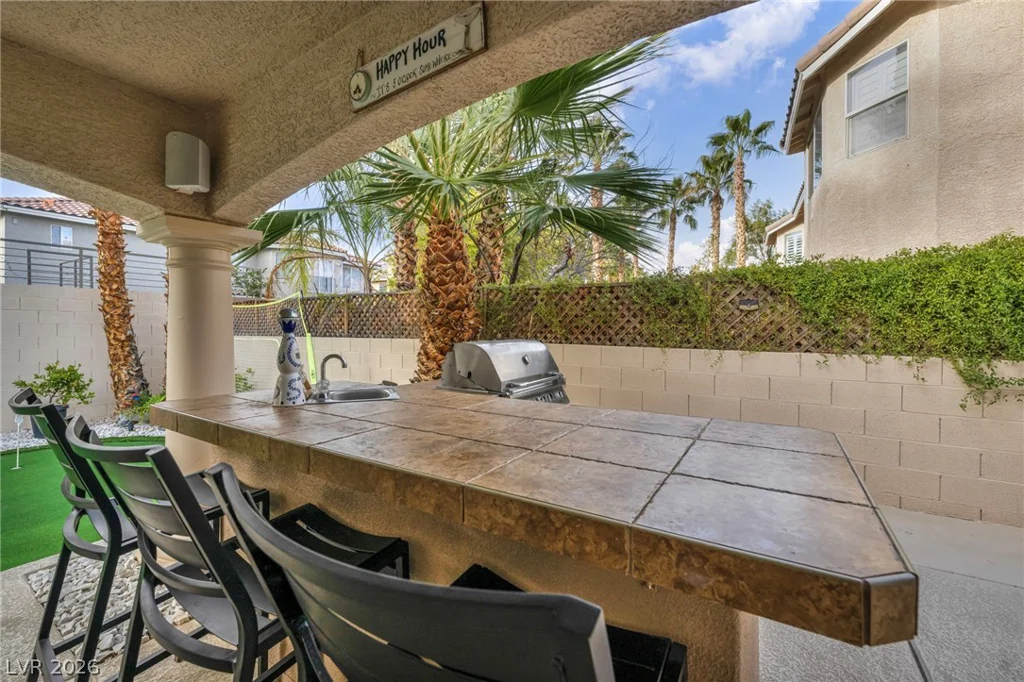 11205 Pentland Downs, Las Vegas, NV 89141