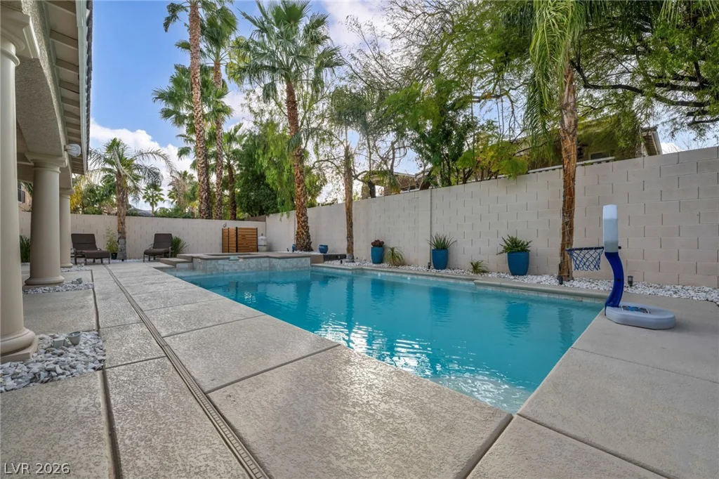 11205 Pentland Downs, Las Vegas, NV 89141
