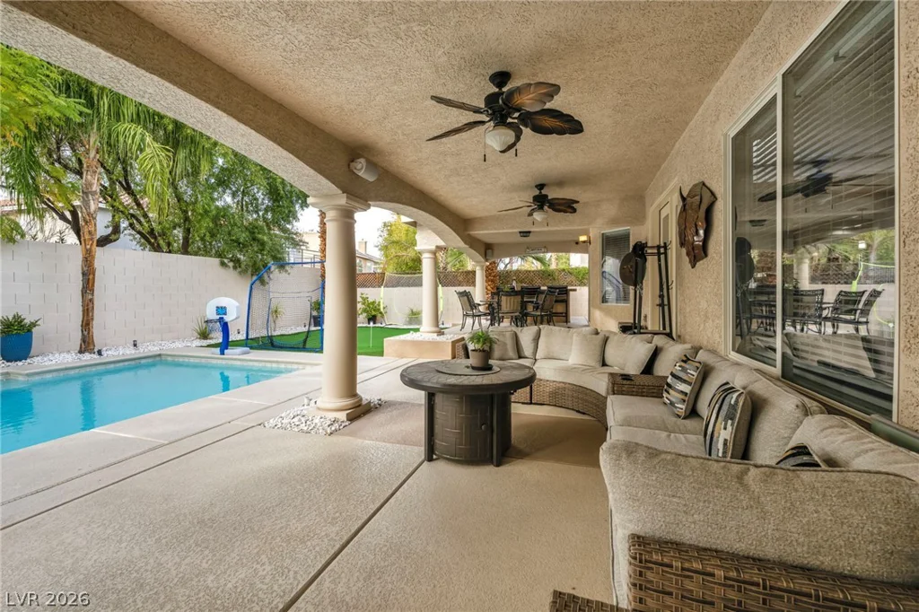 11205 Pentland Downs, Las Vegas, NV 89141