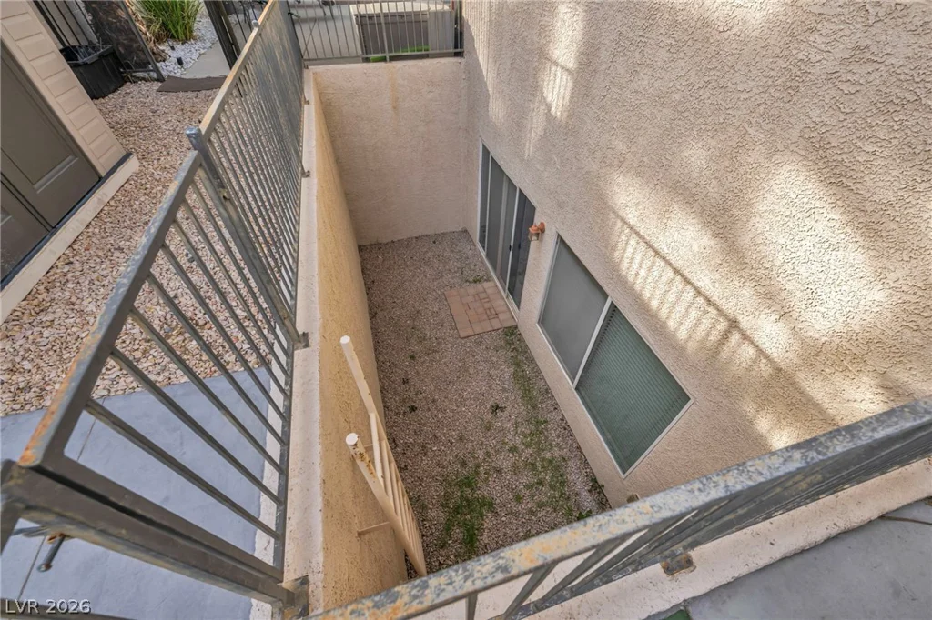 11205 Pentland Downs, Las Vegas, NV 89141