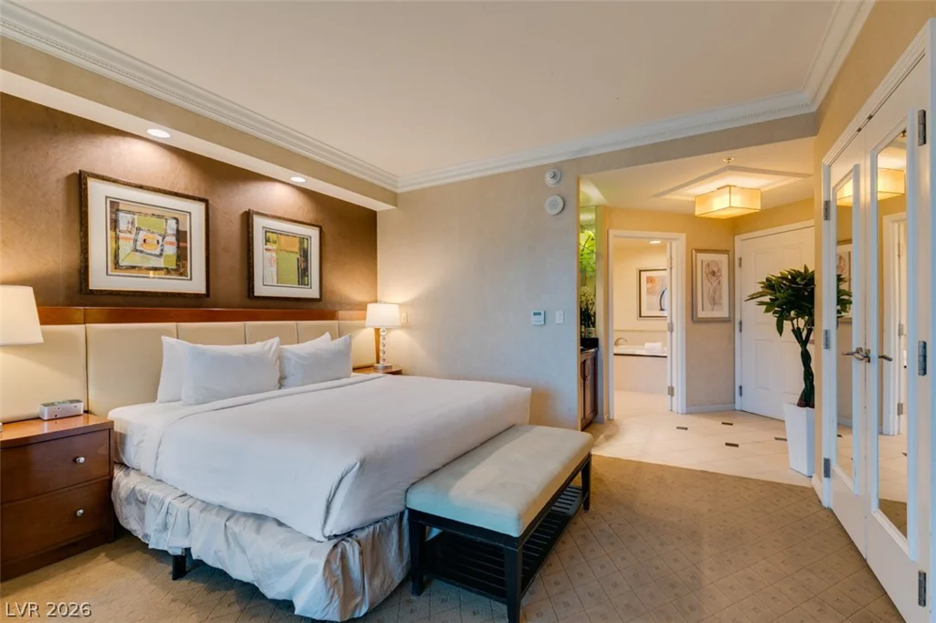 145 HARMON, Las Vegas, NV 89109