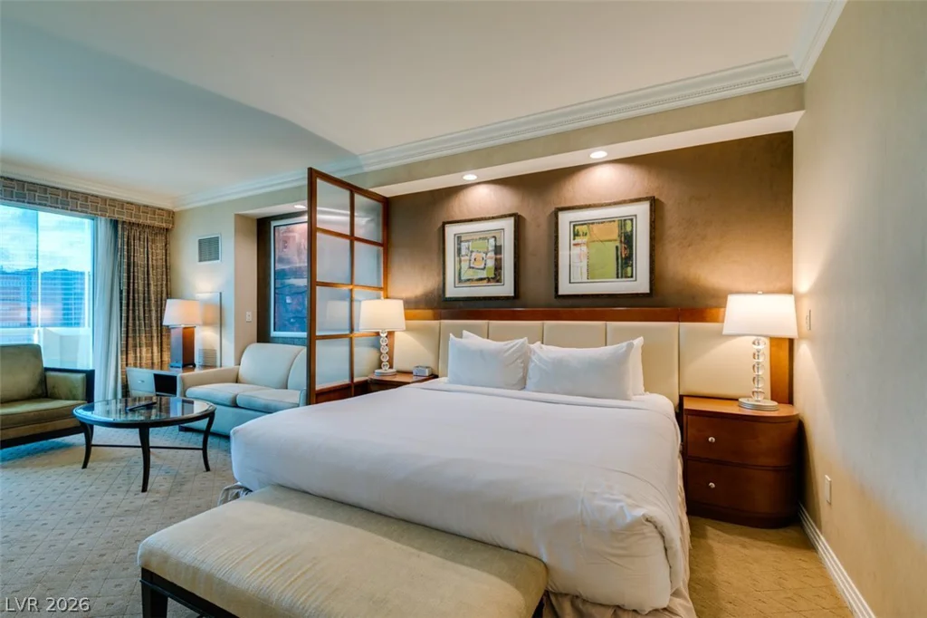 145 HARMON, Las Vegas, NV 89109