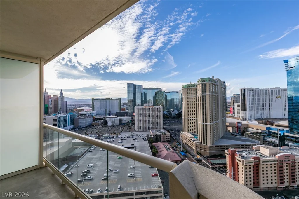 145 HARMON, Las Vegas, NV 89109
