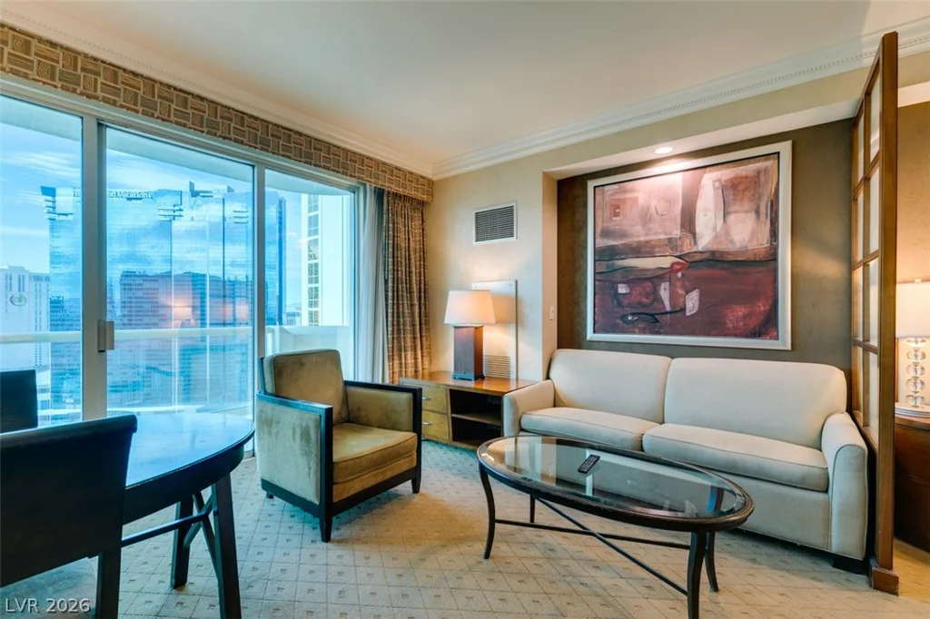 145 HARMON, Las Vegas, NV 89109