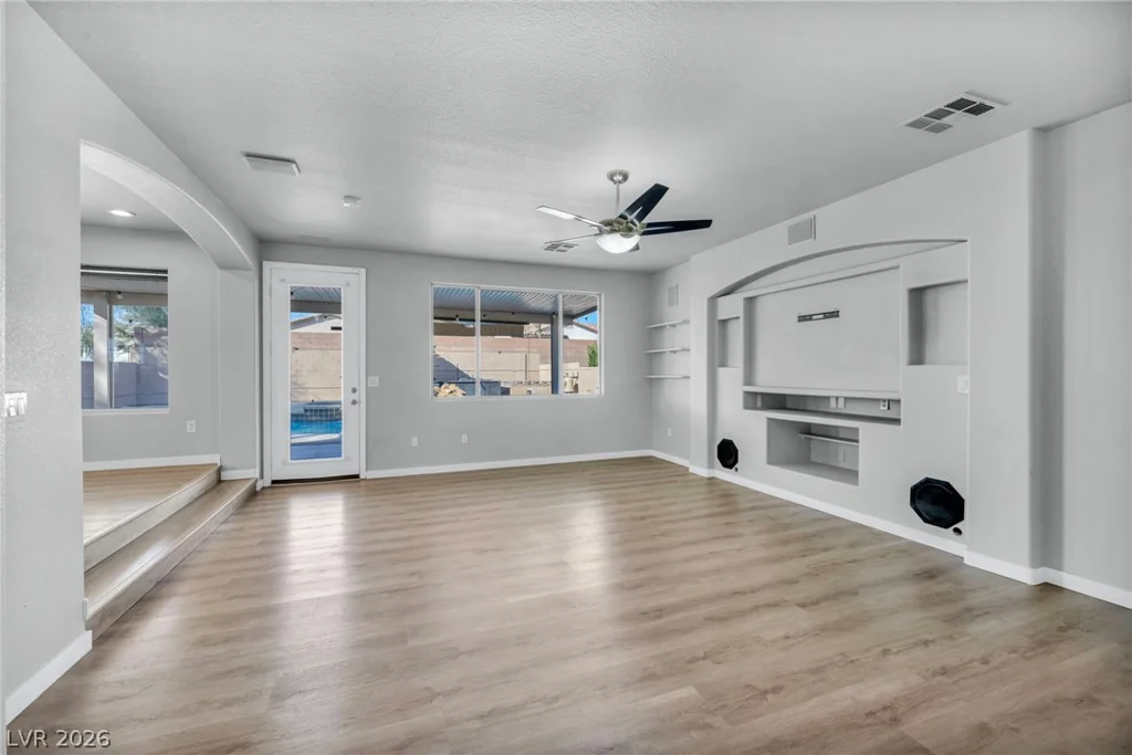 4605 Sergeant, North Las Vegas, NV 89031