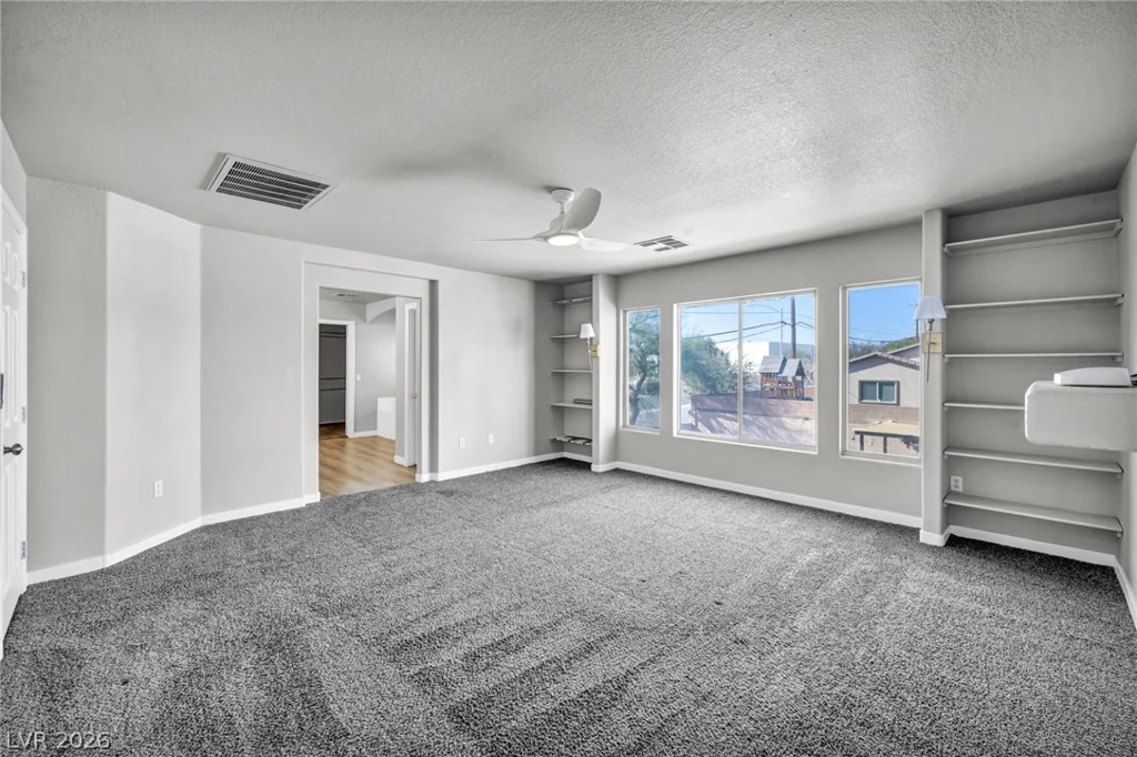4605 Sergeant, North Las Vegas, NV 89031