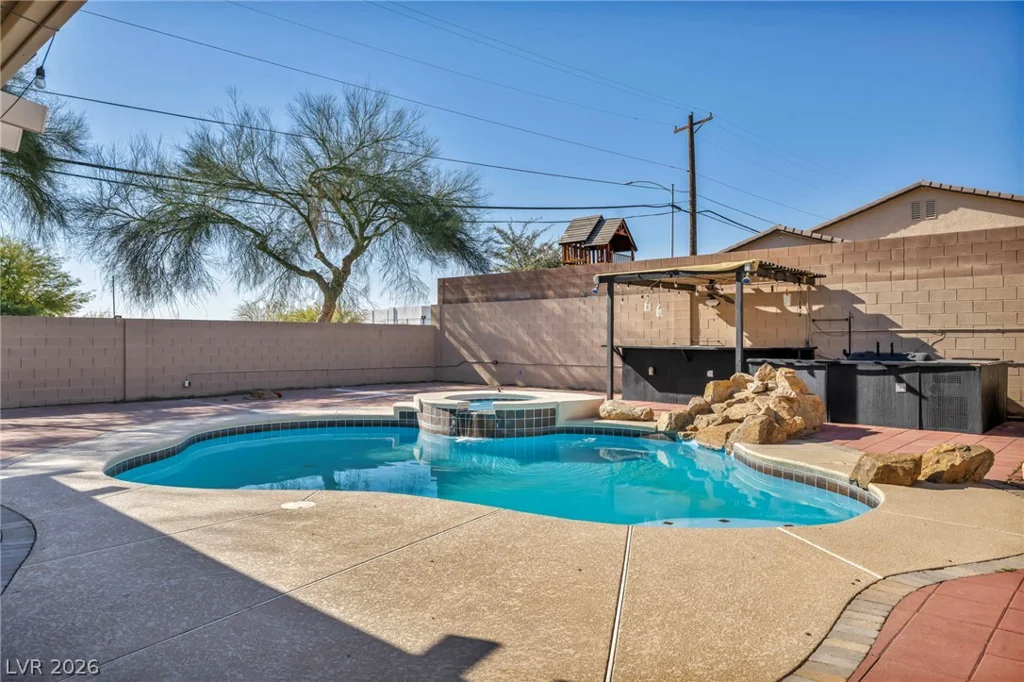 4605 Sergeant, North Las Vegas, NV 89031