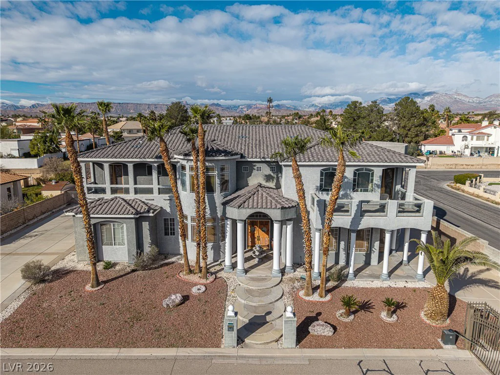 3215 Cliff Sieler, Las Vegas, NV 89117