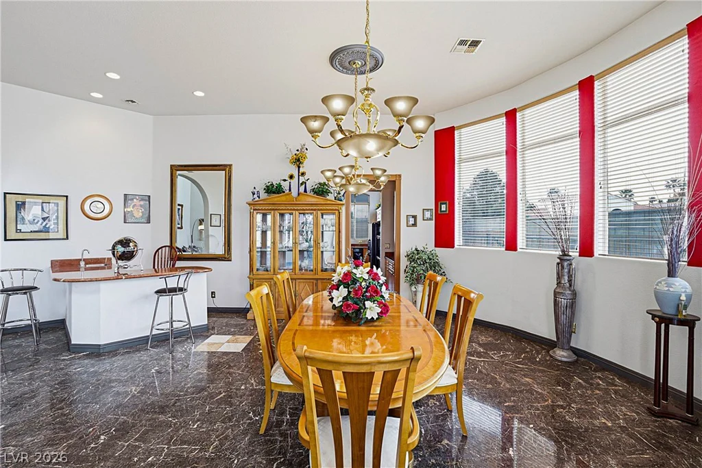 3215 Cliff Sieler, Las Vegas, NV 89117