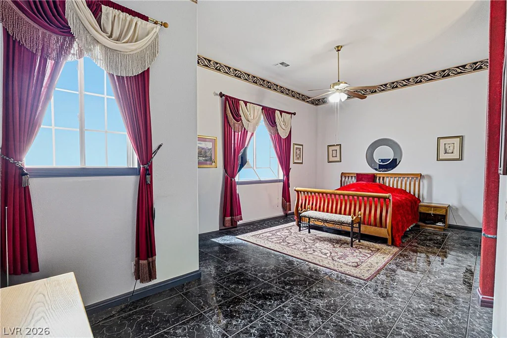 3215 Cliff Sieler, Las Vegas, NV 89117