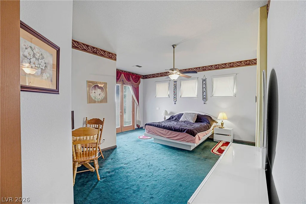 3215 Cliff Sieler, Las Vegas, NV 89117
