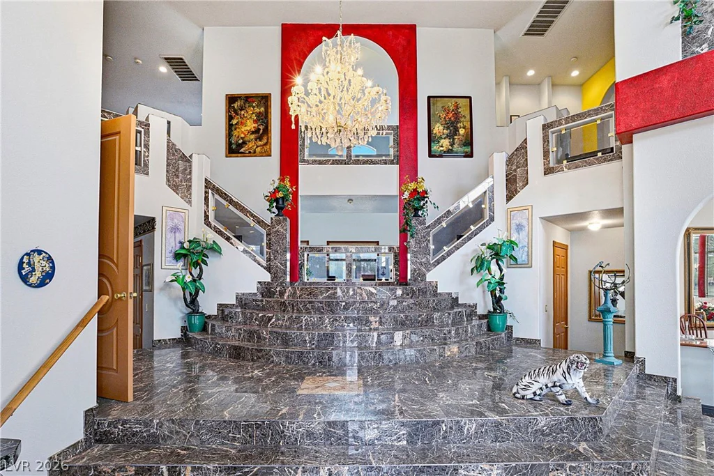 3215 Cliff Sieler, Las Vegas, NV 89117