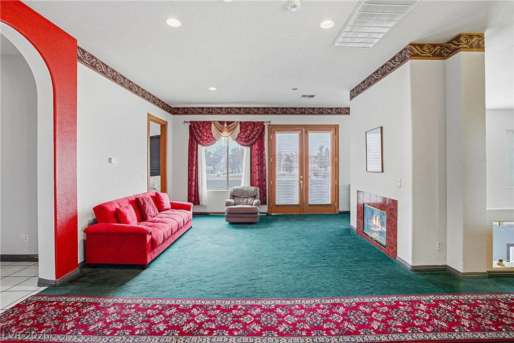 3215 Cliff Sieler, Las Vegas, NV 89117