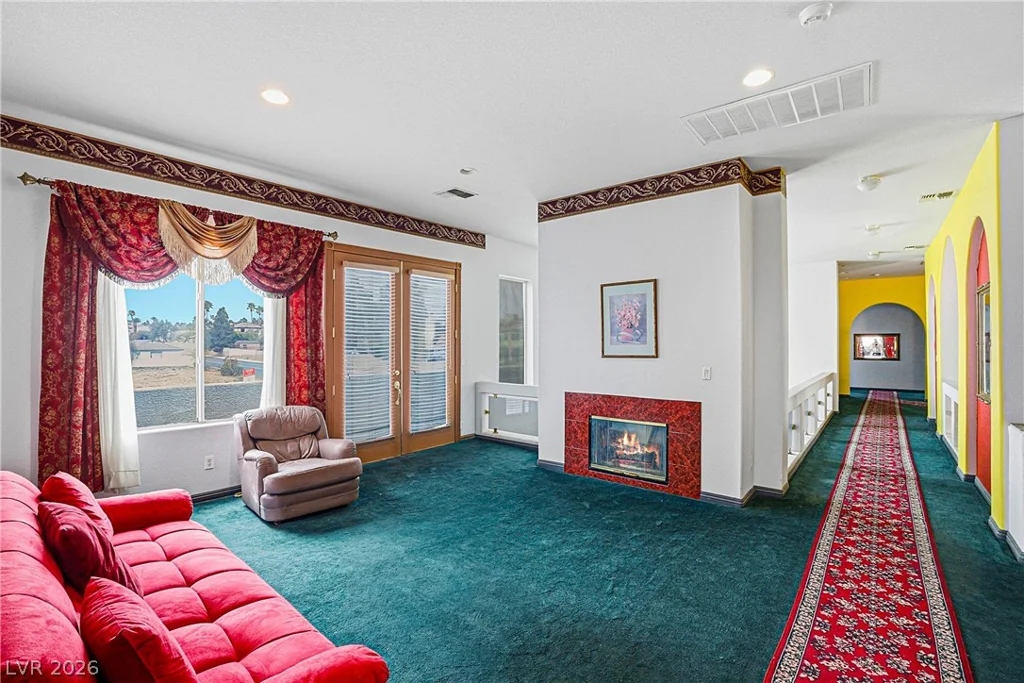 3215 Cliff Sieler, Las Vegas, NV 89117