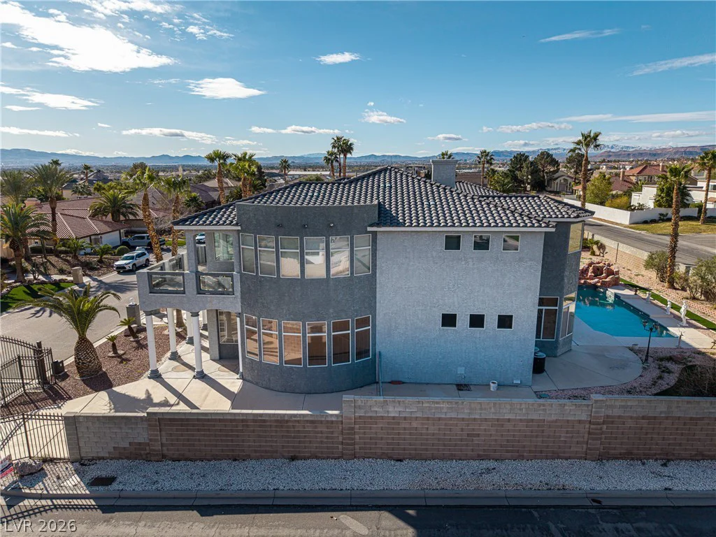 3215 Cliff Sieler, Las Vegas, NV 89117