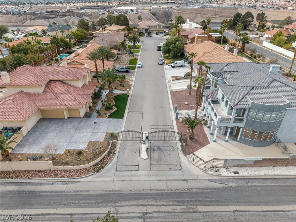 3215 Cliff Sieler, Las Vegas, NV 89117