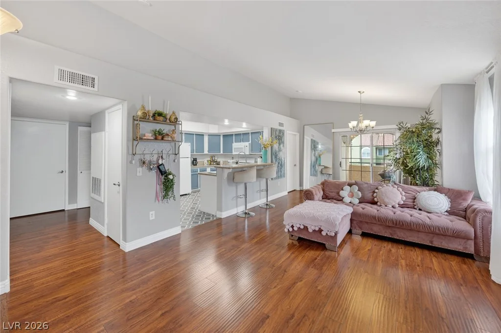 7950 Flamingo, Las Vegas, NV 89147