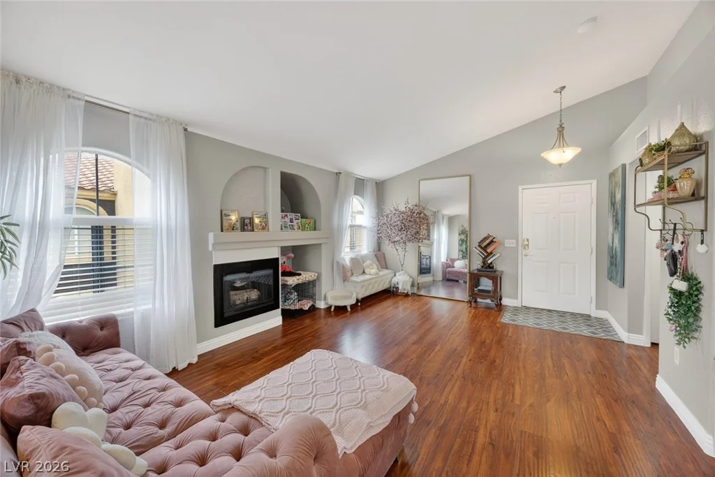 7950 Flamingo, Las Vegas, NV 89147