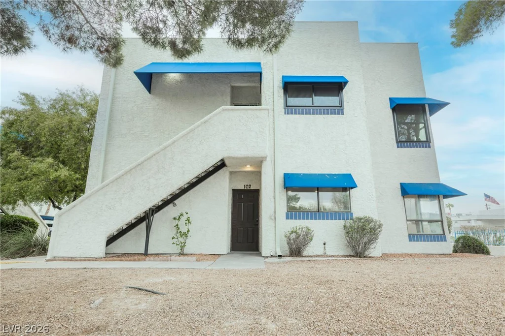 2607 Red Rock, Las Vegas, NV 89146