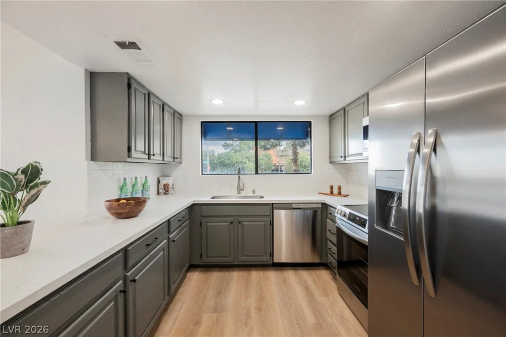 2607 Red Rock, Las Vegas, NV 89146