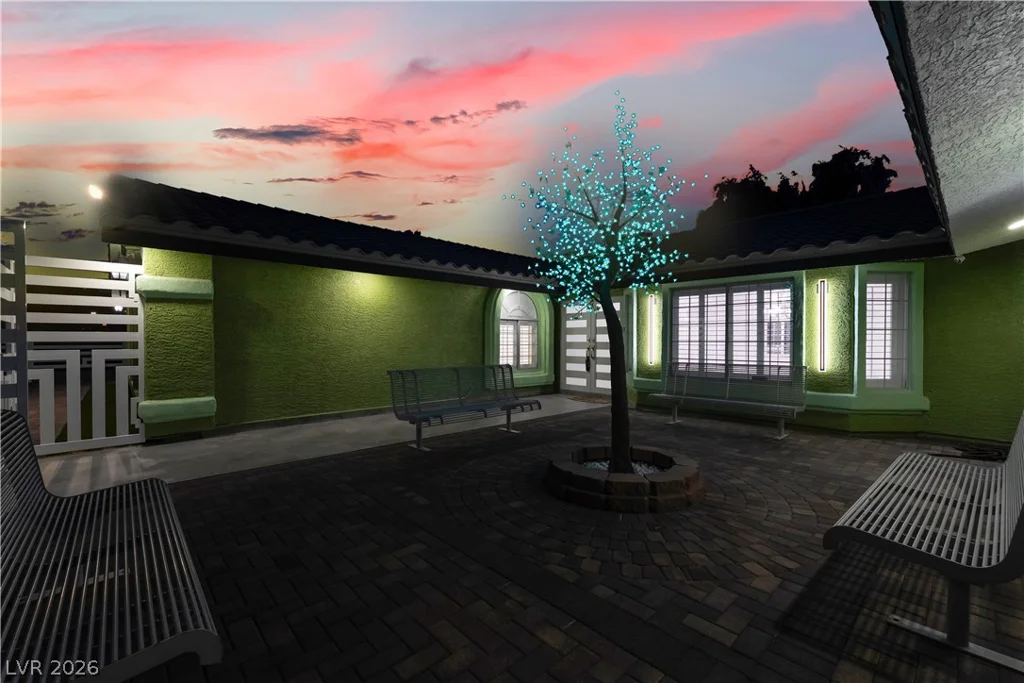 3160 Viking, Las Vegas, NV 89121