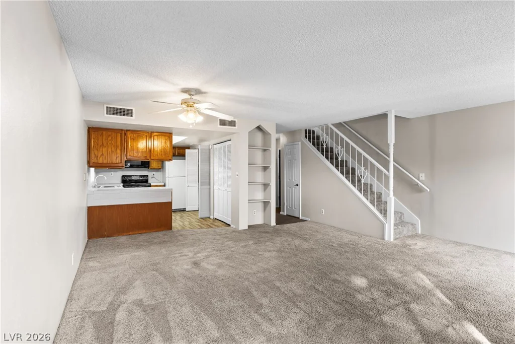 3251 Dawnflower, Las Vegas, NV 89121