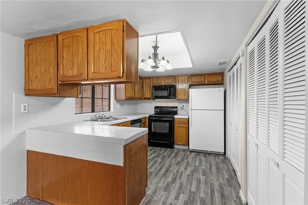 3251 Dawnflower, Las Vegas, NV 89121