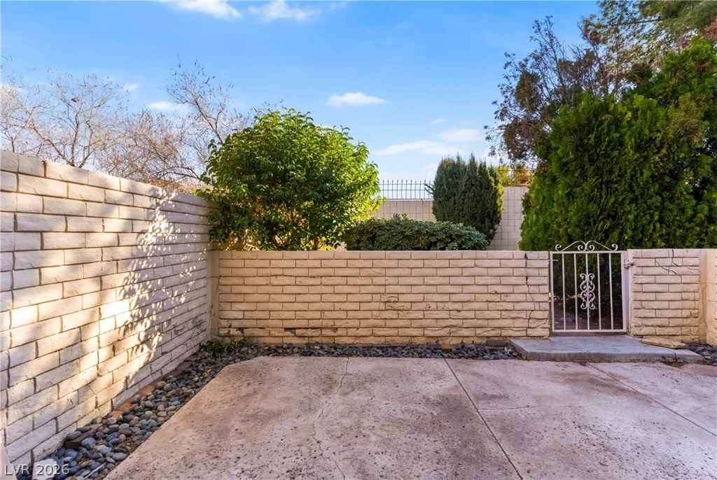 3251 Dawnflower, Las Vegas, NV 89121