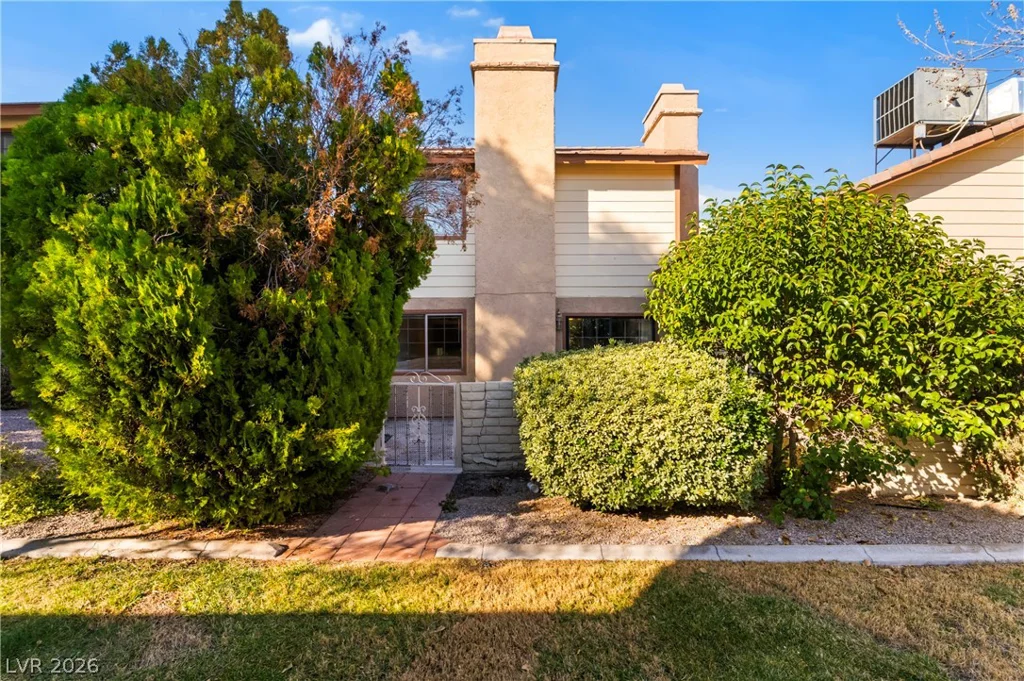 3251 Dawnflower, Las Vegas, NV 89121