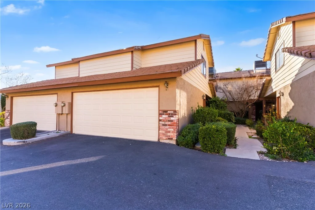 3251 Dawnflower, Las Vegas, NV 89121