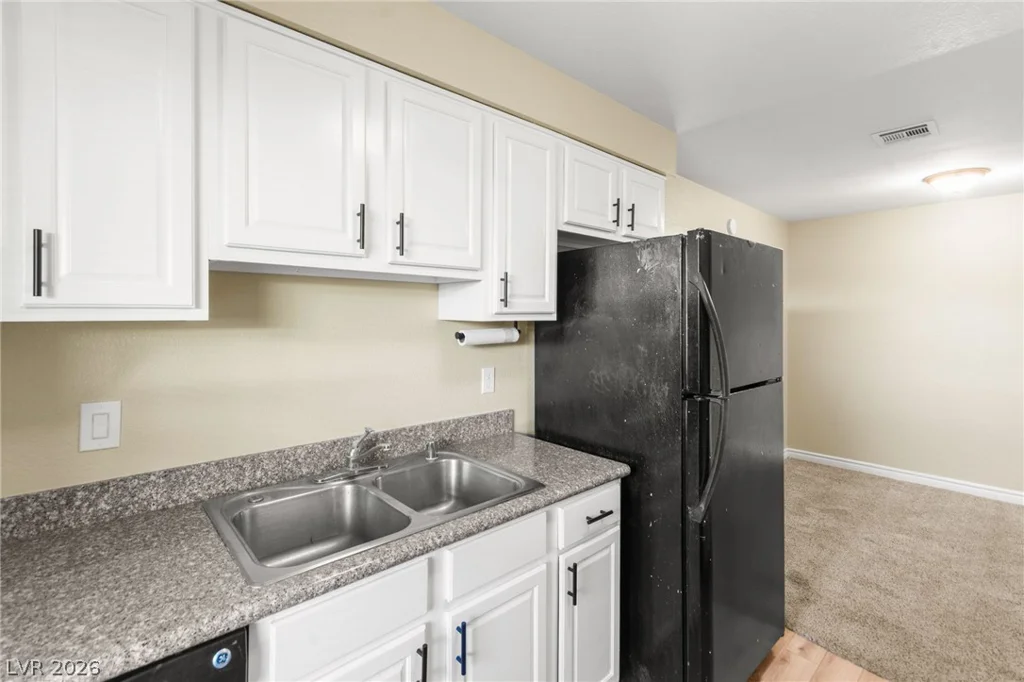 2451 Rainbow, Las Vegas, NV 89108