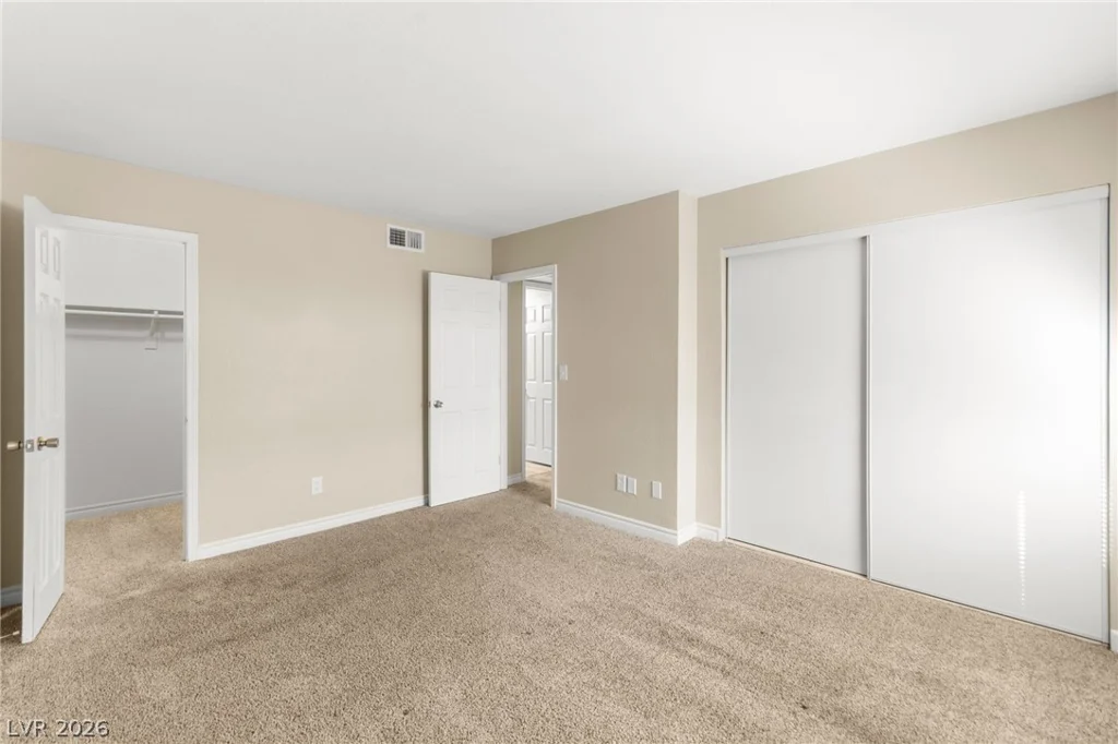 2451 Rainbow, Las Vegas, NV 89108
