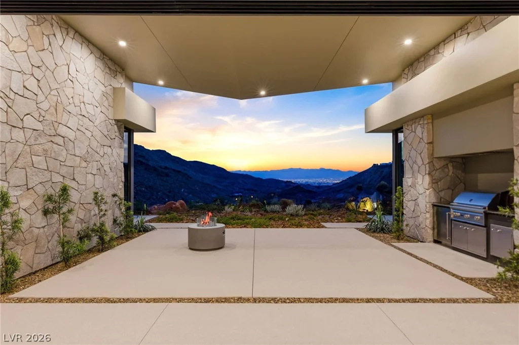 6 Kaya Canyon, Henderson, NV 89012