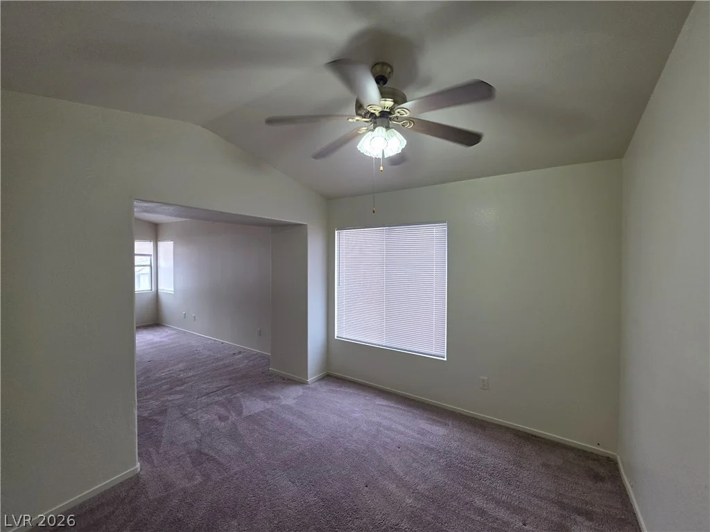 25 Newburg, North Las Vegas, NV 89032