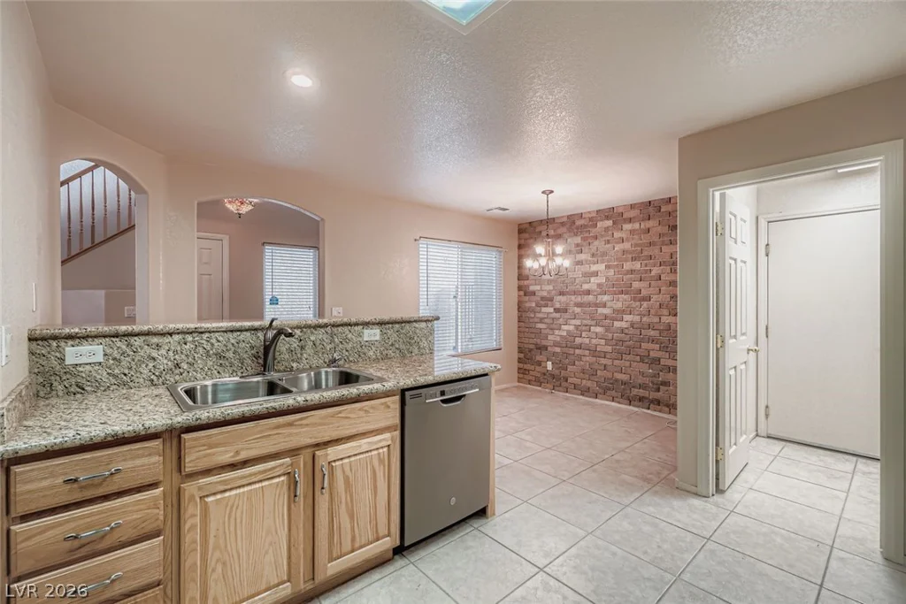 10192 Juniper Creek, Las Vegas, NV 89145