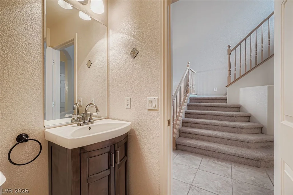 10192 Juniper Creek, Las Vegas, NV 89145