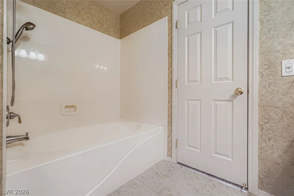 10192 Juniper Creek, Las Vegas, NV 89145