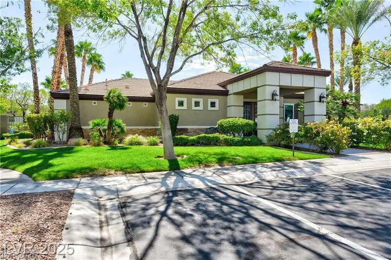 10192 Juniper Creek, Las Vegas, NV 89145