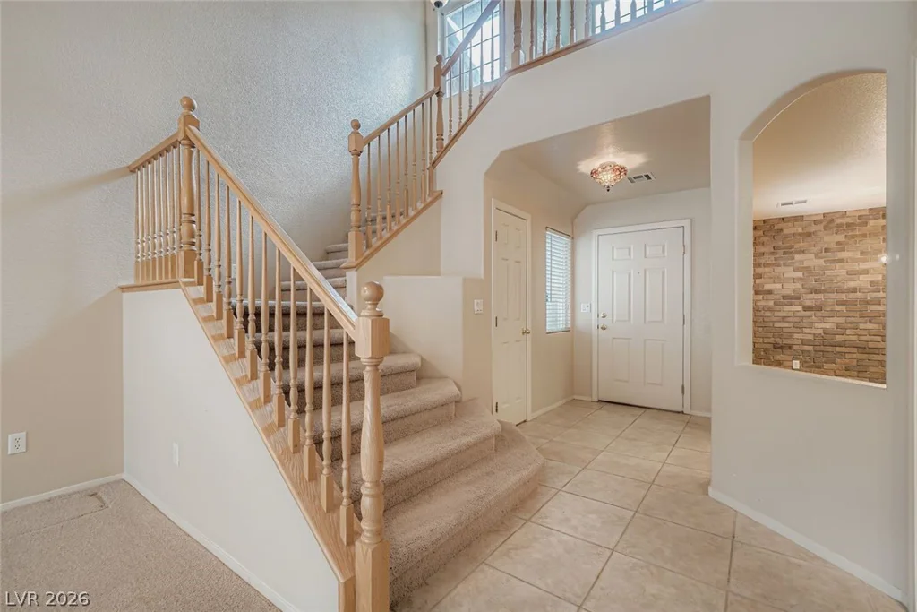 10192 Juniper Creek, Las Vegas, NV 89145