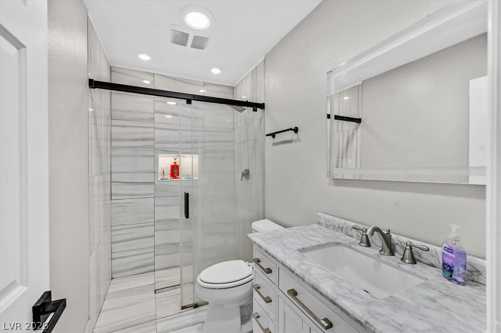 6304 Jennifer, Las Vegas, NV 89108