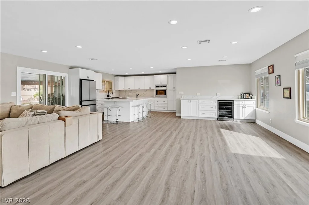 6304 Jennifer, Las Vegas, NV 89108