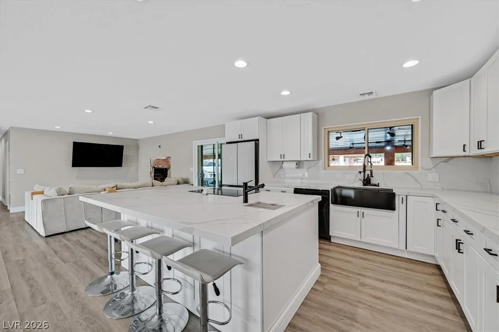6304 Jennifer, Las Vegas, NV 89108