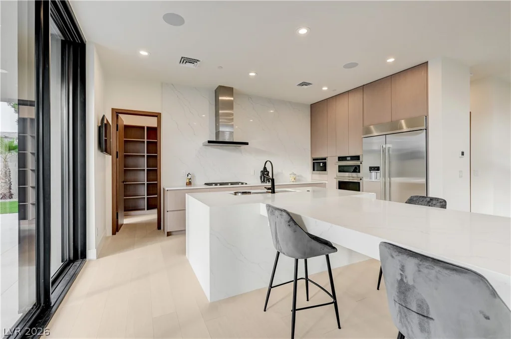 5555 Teco, Las Vegas, NV 89118