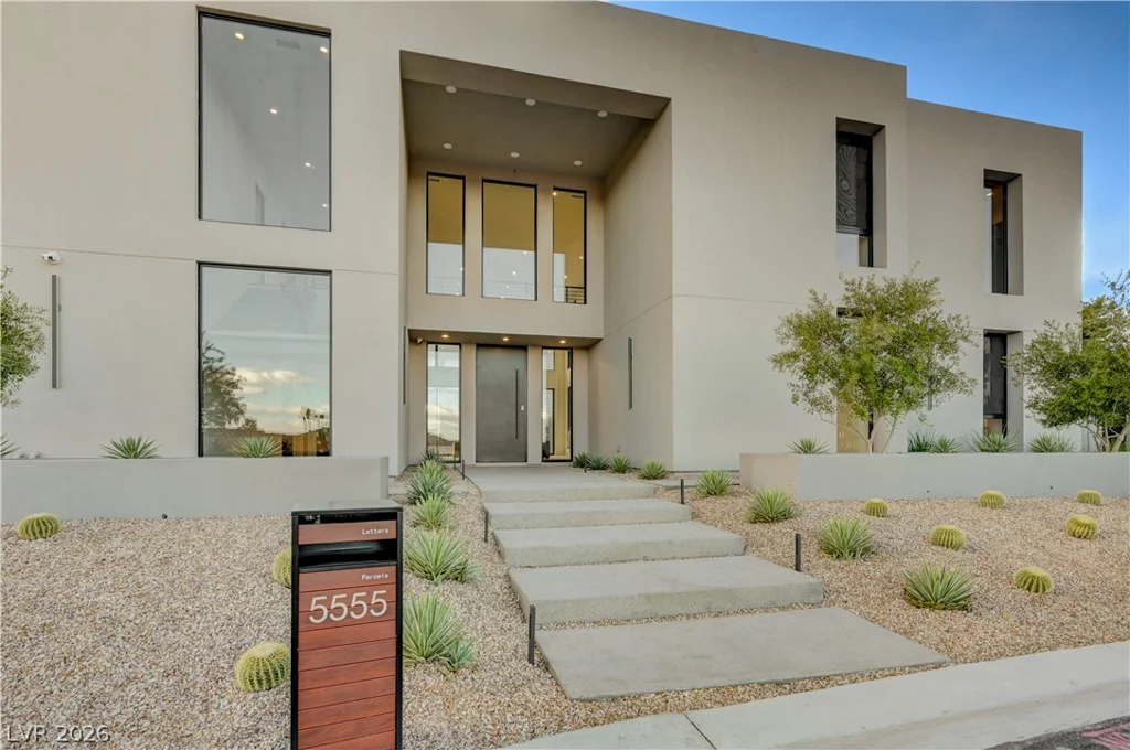 5555 Teco, Las Vegas, NV 89118