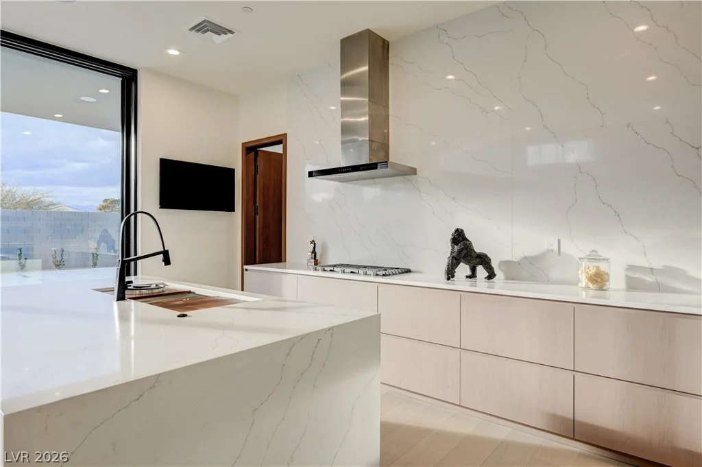 5555 Teco, Las Vegas, NV 89118