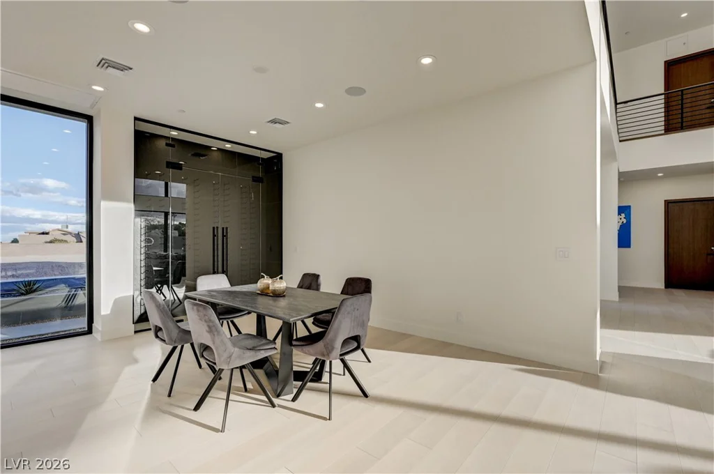 5555 Teco, Las Vegas, NV 89118
