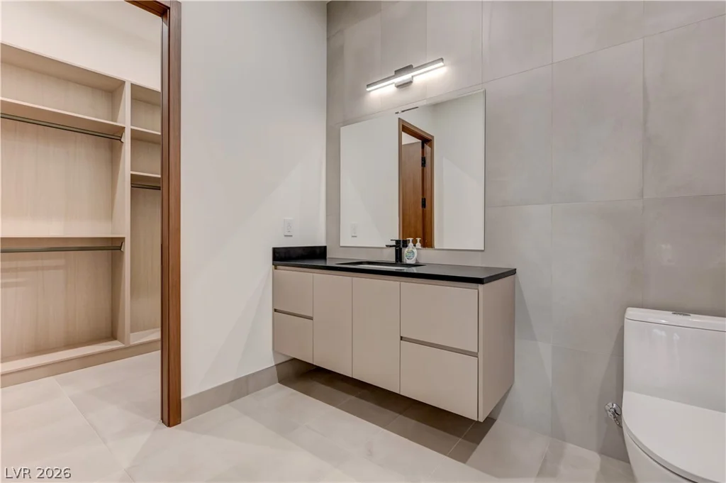 5555 Teco, Las Vegas, NV 89118